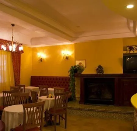 Duca Di Calabria Otel