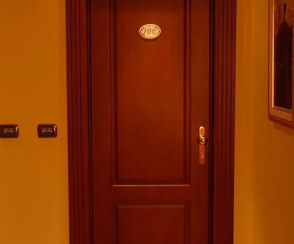 Hotel Duca Di Calabria